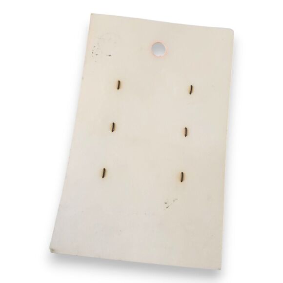 Vintage 6 Round Yellow Beveled Plastic Buttons NOS Card MPW KMart 1/2" Size 20 - Picture 2 of 3